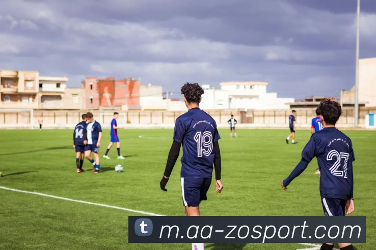 阿德巴约称赞小米切尔为防守悍将幸福与其并肩作战的经历